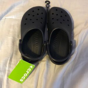 Black classic crocs